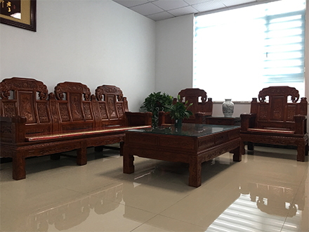 <b>业务接待区</b>